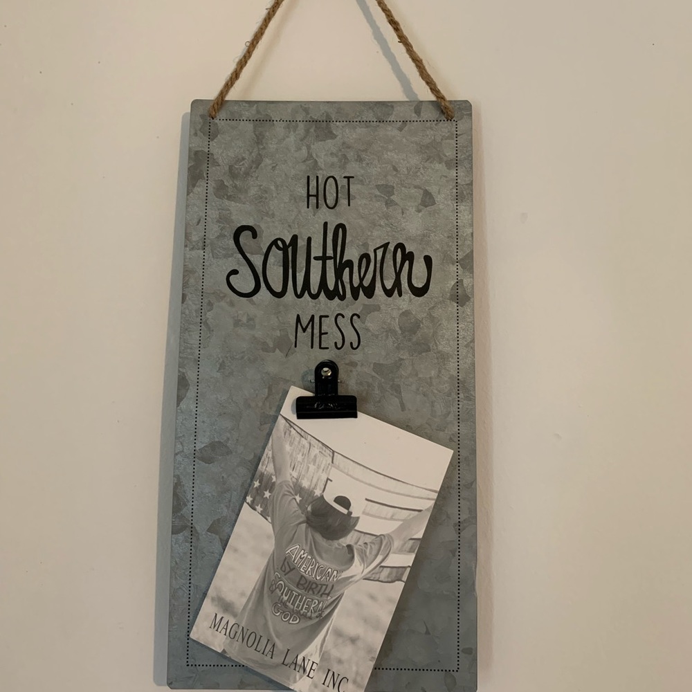 Magnolia Lane Hot Southern Mess Clip Frame Metal Rope